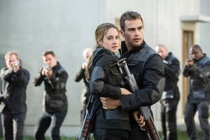 [分歧者：异类觉醒 Divergent][1080P/BT高清电影下载]插图3