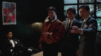 [至尊无上]Casino.Raiders.1989.BluRay.REMUX.1080p.AVC-HDS 国粤双语中字插图1