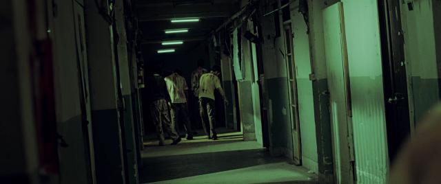 [尸城/活尸竞技场]Zombie.Fight.Club.2014.1080p.BluRay.x264-WiKi 中文字幕插图1