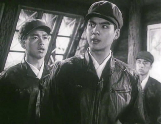 《文革电影之六十 长空雄鹰》(Eagle in the Sky)[DVDRip]插图5